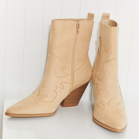 Sold Out - Picture 4 of 5